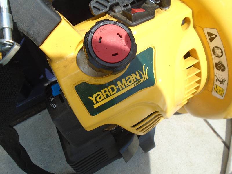 Leaf Blower