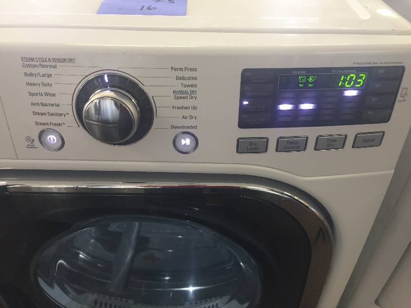 lot 16 image: NEW, SCRATCH & DENT LG 7.4 cu. ft. Gas Dryer with TurboSteam in White--MODEL# DLGX4371W
