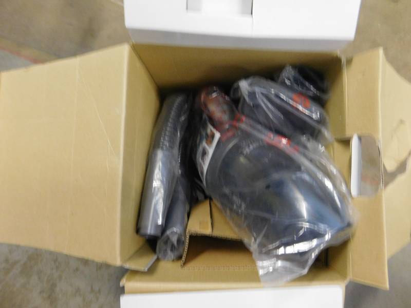 lot 26 image: NEW Shark Cordless Rechargeable Hand Vac
