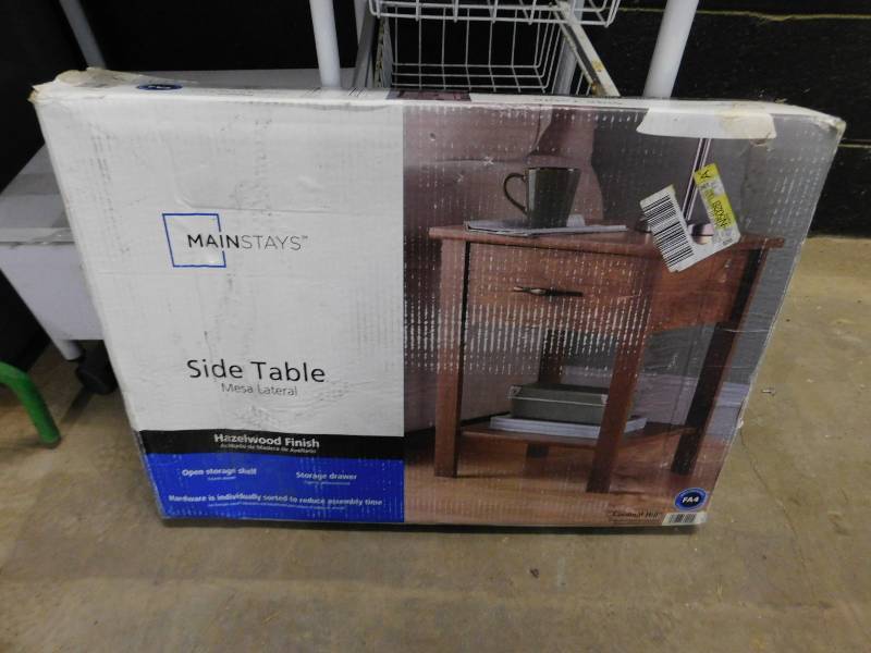 lot 33 image: NEW Main Stays Side Table