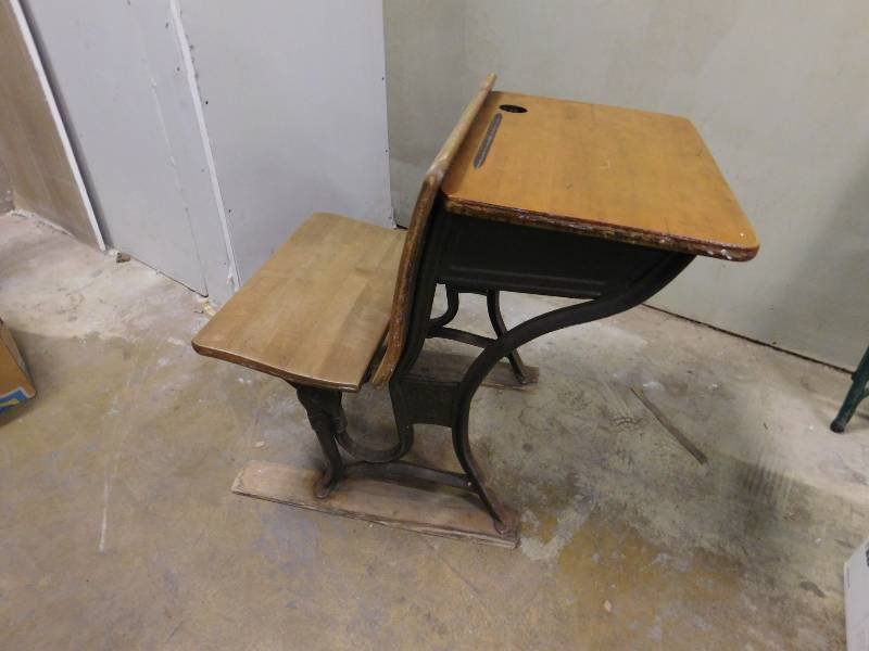 lot 39 image: Antique School Desk