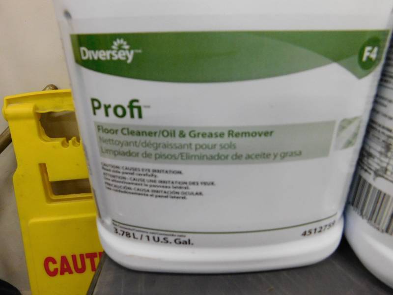 lot 74 image: Profi Floor Cleaner - Oil Grease Remover