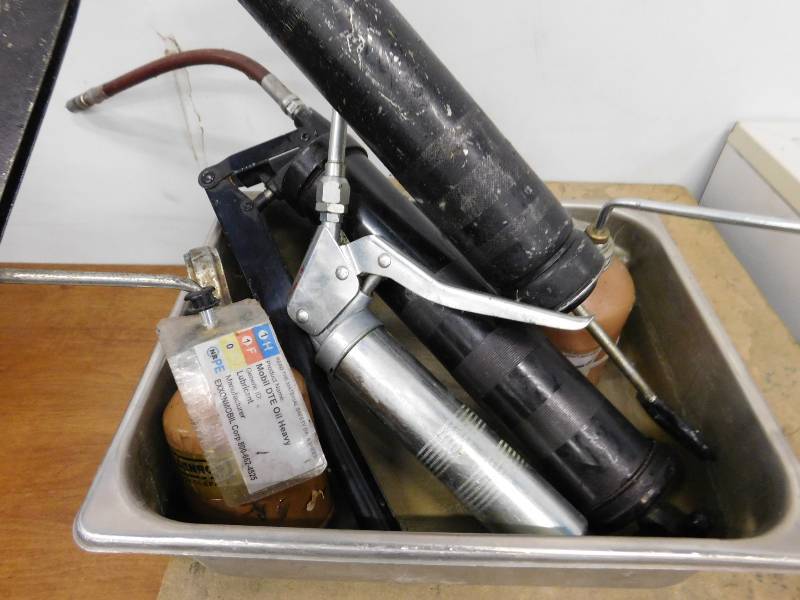 lot 91 image: Misc. Lot of Grease Guns