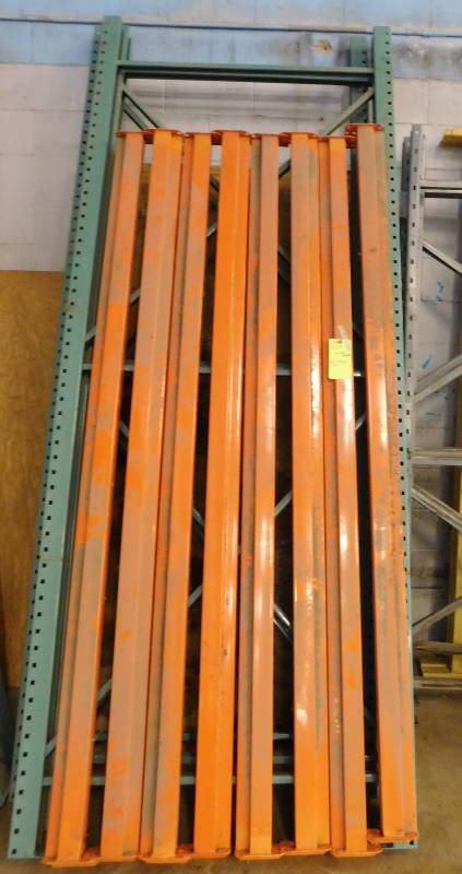 lot 113 image: Teardrop Pallet Racking #3
