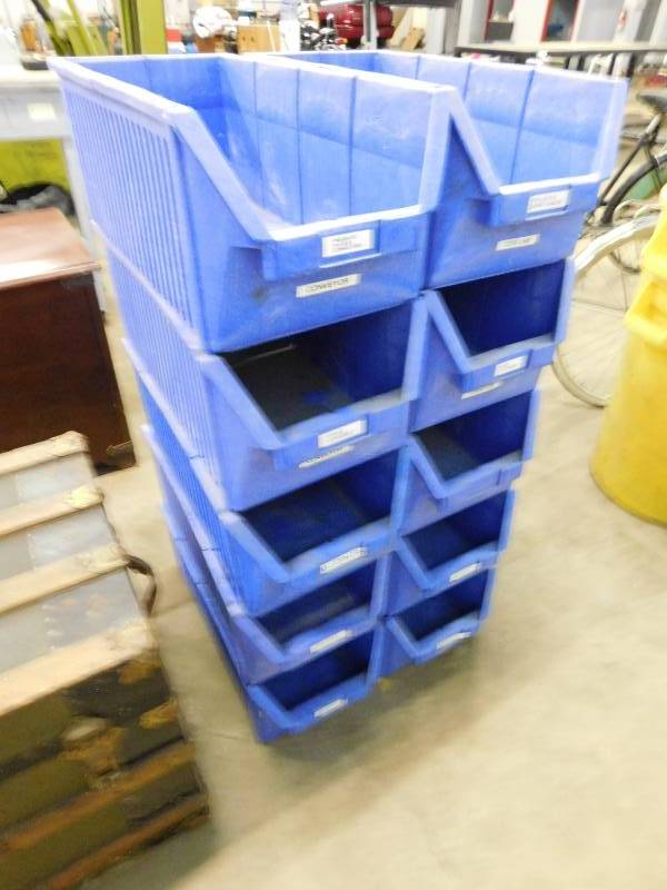 lot 139 image: Industrial Stackable Storage Bins