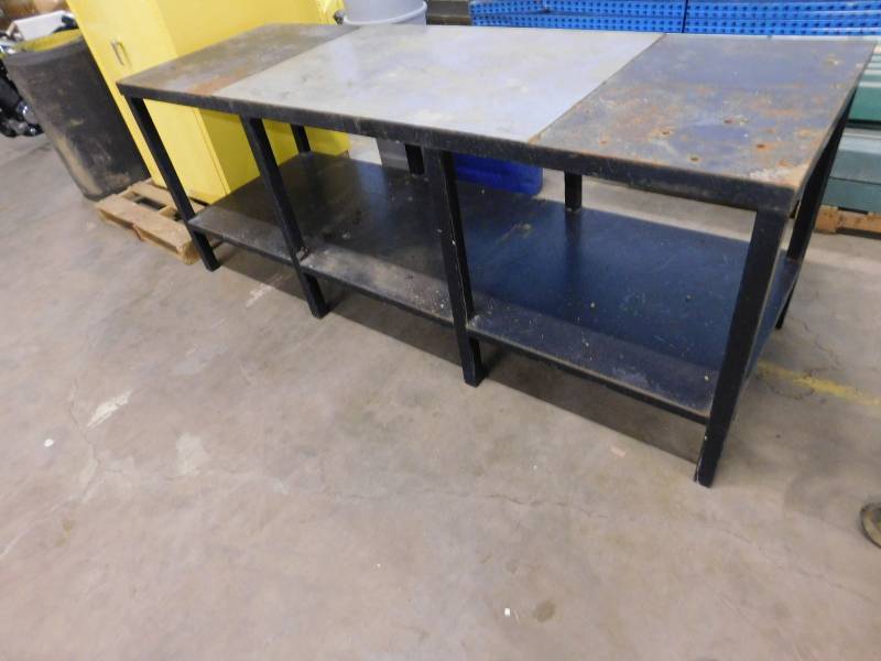 lot 166 image: Heavy Duty Welding Work Bench