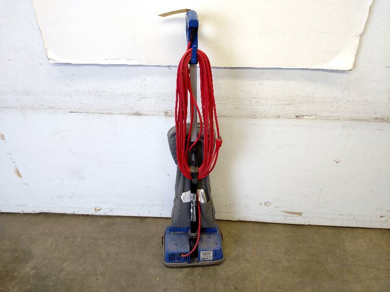 Oreck XL Commercial Vacuum...