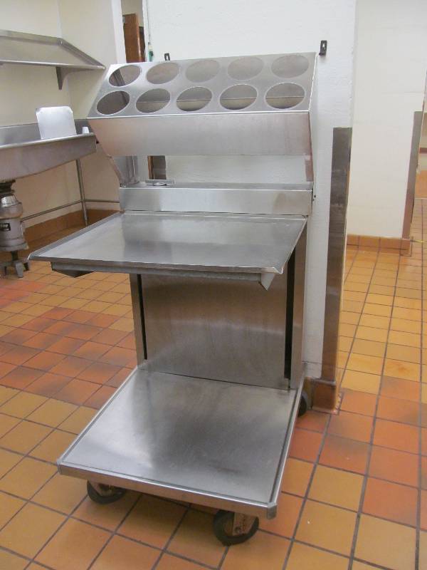 lot 40 image: Kitchen-NFS- Stainless Steel - DYNA Lift- self leveling dispenser