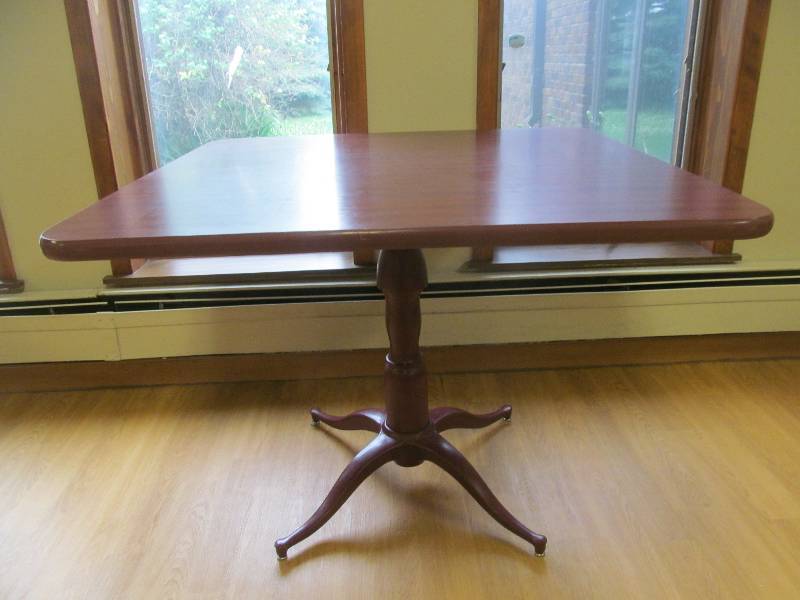 lot 52 image: Dining Room- Square table