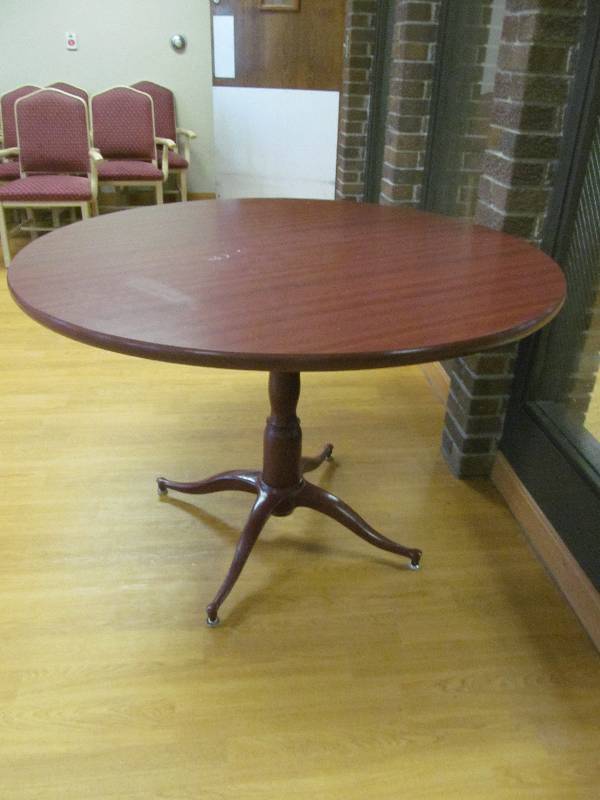lot 55 image: Dining Room- Round Table