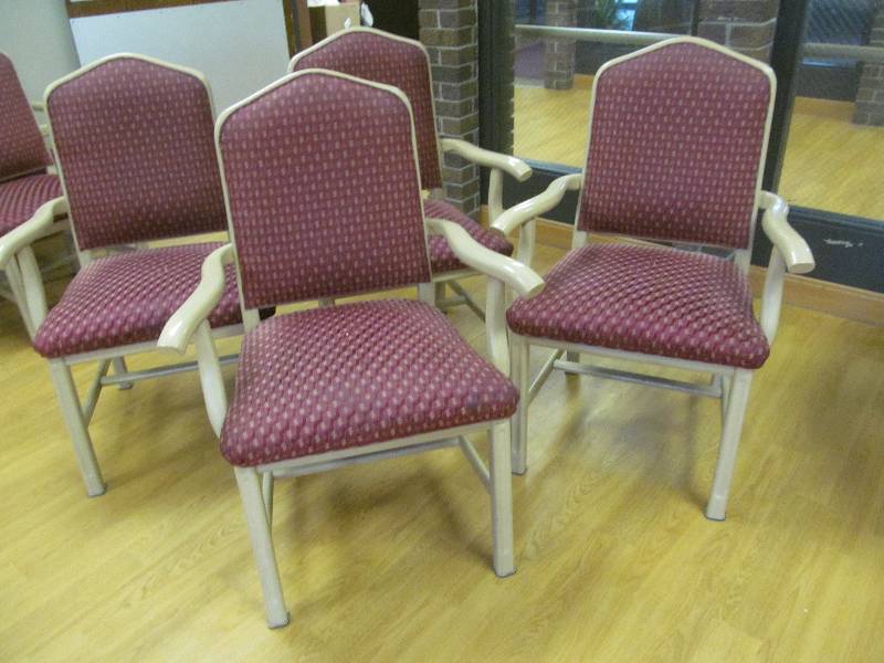 lot 56 image: 4 Dining Room Chairs