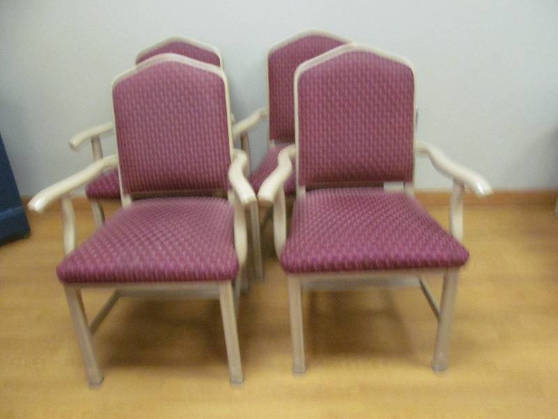 lot 57 image: 4 Dining Room Chairs