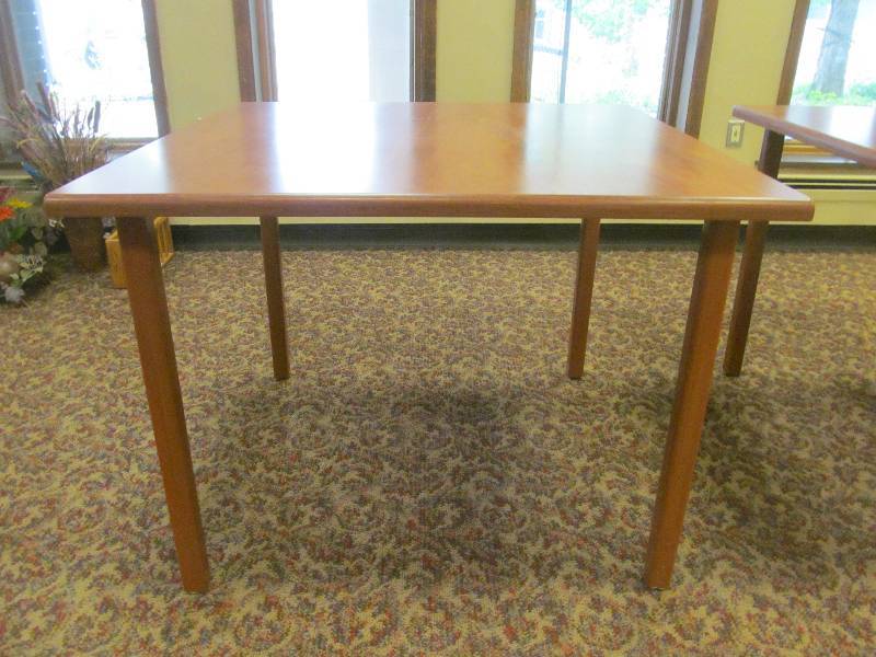 lot 62 image: Square Table