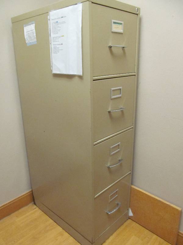 lot 78 image: Metal File Cabinet