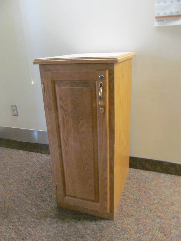 lot 111 image: (Rm 41) Floor Cabinet (17x22x36)