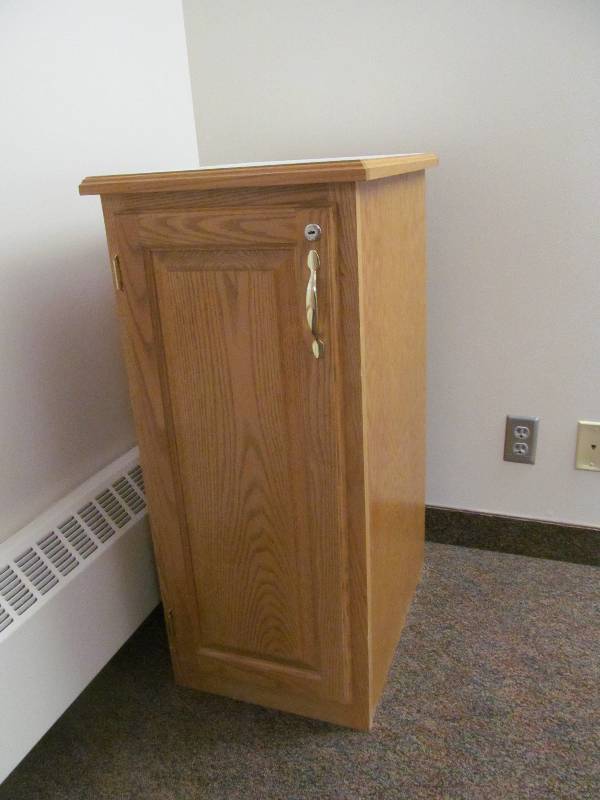 lot 145 image: (Rm 35) Floor Cabinet (17x22x36)