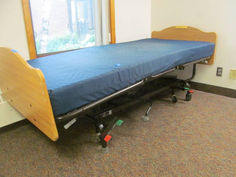 lot 214 image: Rm 31- Sunrise Medical Joerns Manual Bed