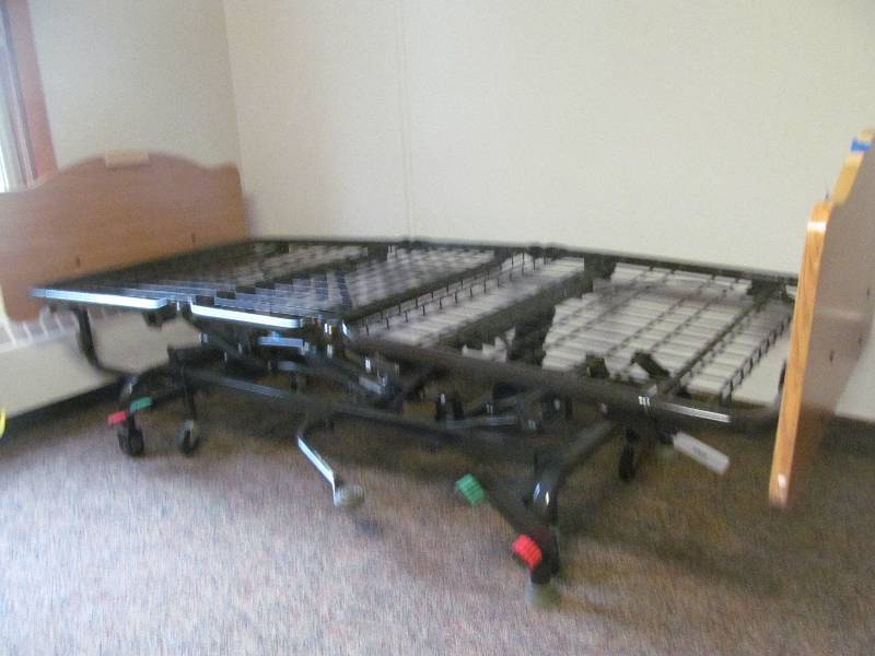 lot 239 image: Rm 28-Sunrise Medical Joerns Manual bed