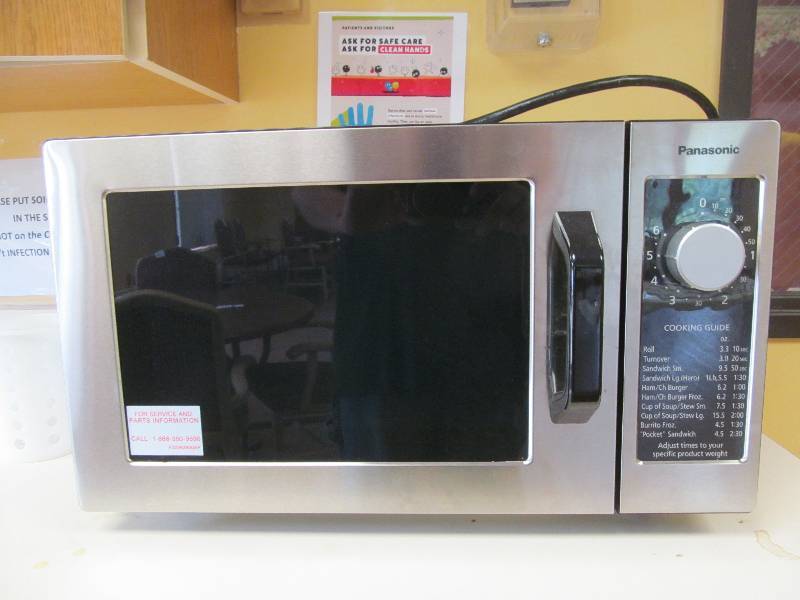 lot 283 image: Dining room-Panasonic microwave