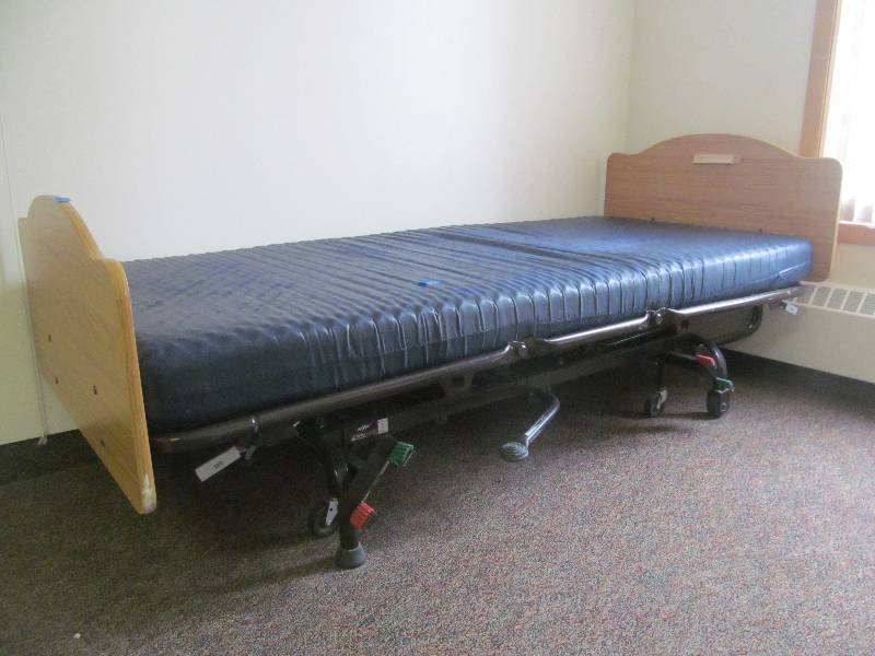 lot 297 image: Rm 24- Bed w mattress Manual