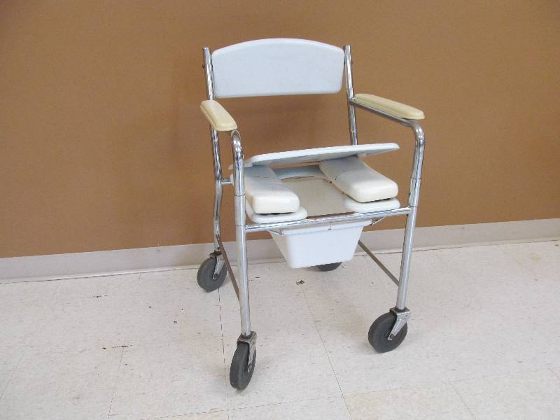 lot 376 image: (Exercise Room) commode on wheels