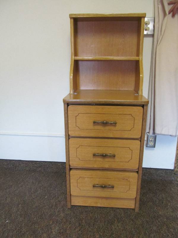 lot 391 image: (Rm 14) 3 Drawer, 2 shelf night stand (19x18x50)