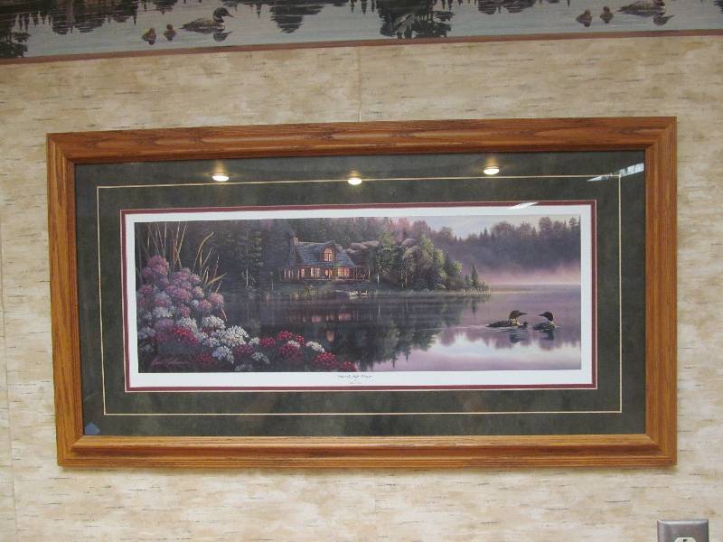 lot 410 image: Cleaning room-Loon picture