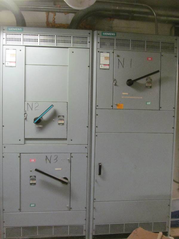 lot 460 image: Cleaning room-Siemans 3 Phase Electric Switchboard