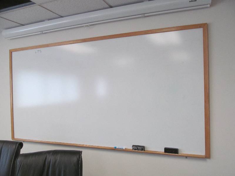 lot 509 image: B2- White Board (48x96)