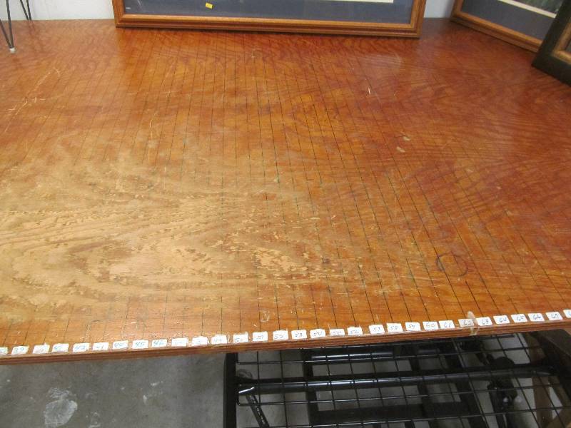 lot 608 image: Wood Table