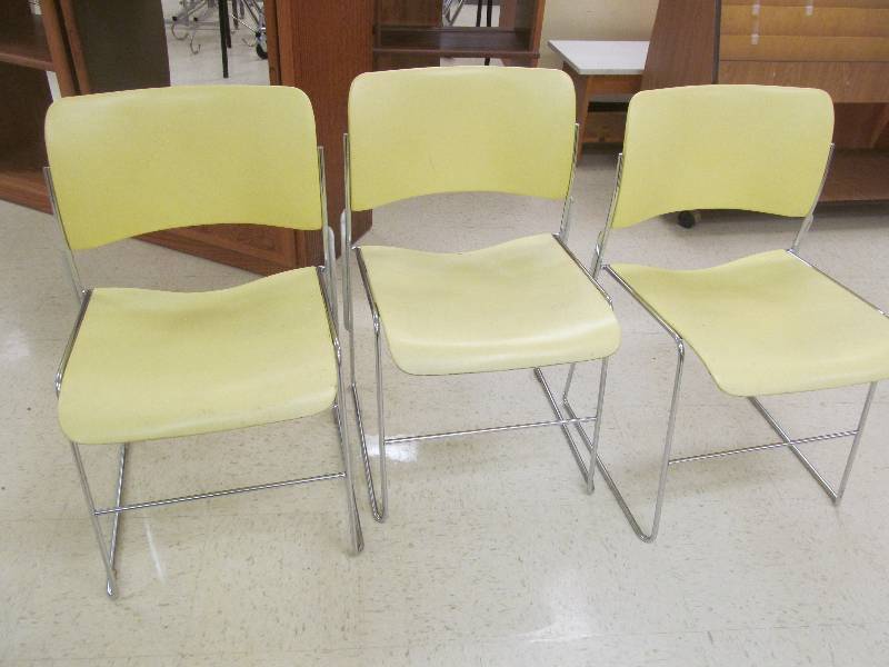 lot 616 image: 3 Yellow Chairs