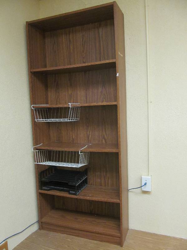 lot 703 image: Office #2-Bookshelf (4 shelves)
