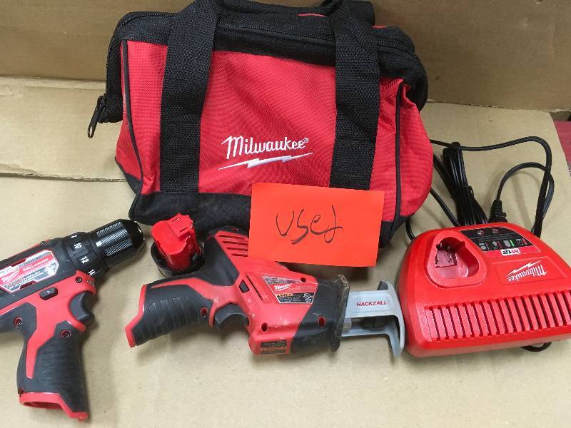 Milwaukee M12 12-Volt Lithium-Ion Cordless 38 in. DrillDriver HACKZALL Combo Kit (2-Tool) w(2) 1.5Ah Batteries, Charger, Bag in working conditions