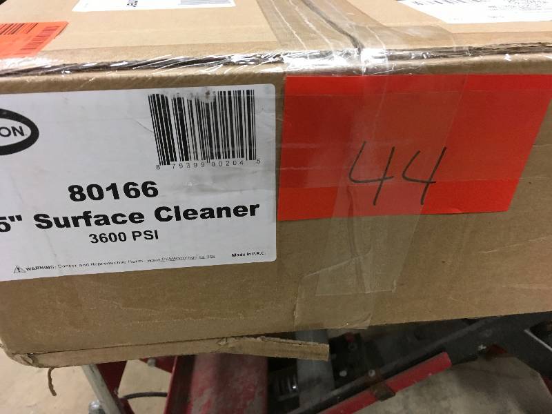 Simpson 3,600 psi 15 in. Surface Cleaner with Quick Connect Plug not used