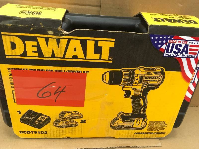 Dewalt 20-Volt MAX XR Lithium-Ion Cordless 12 in. Brushless Compact DrillDriver Kit with (2) Batteries 2Ah, Charger and Case in working conditions