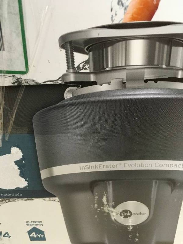 InSinkErator Evolution Compact 34 HP Continuous Feed Garbage Disposal