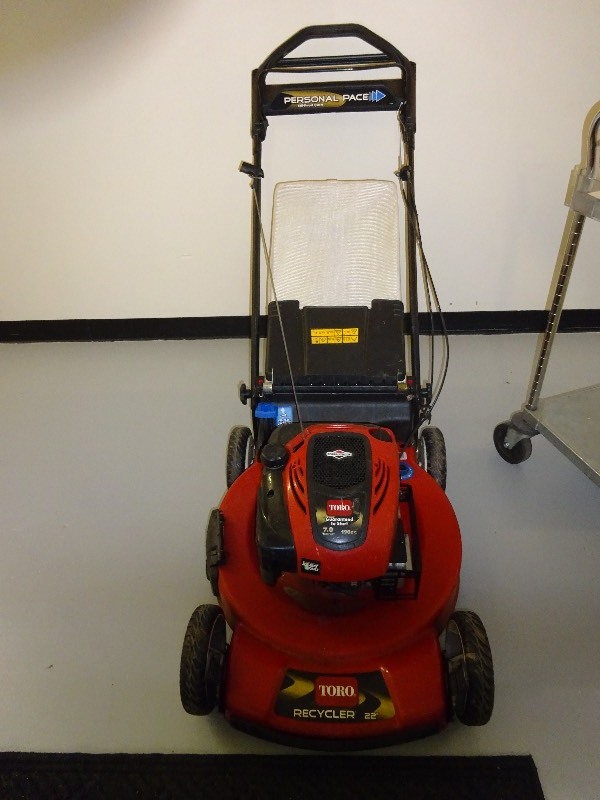 lot 7 image: Lawnmower Toro 7.0 Self Propelled