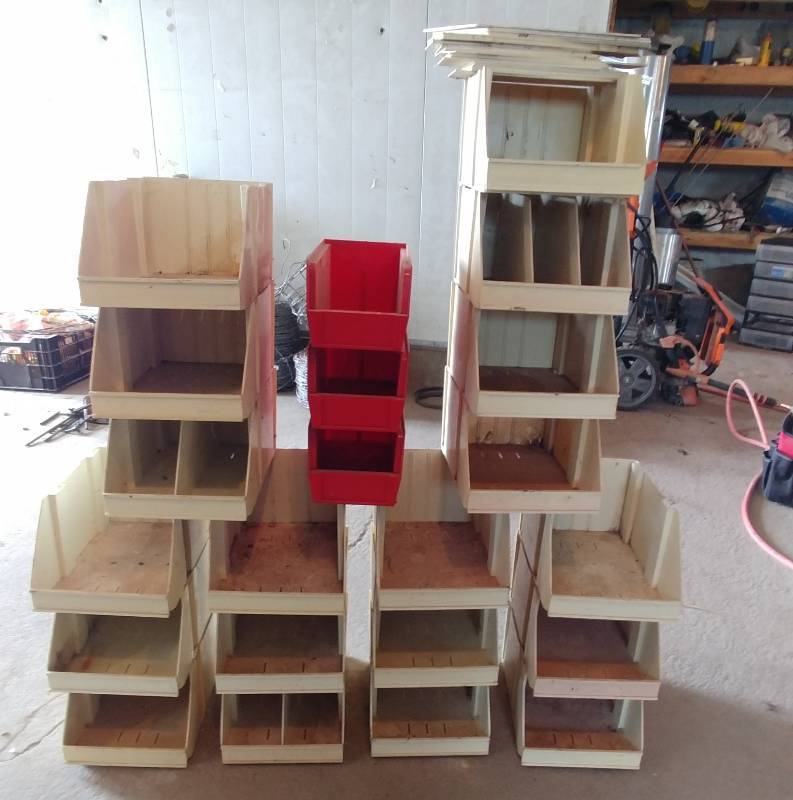 lot 35 image: Storage Bin Sets