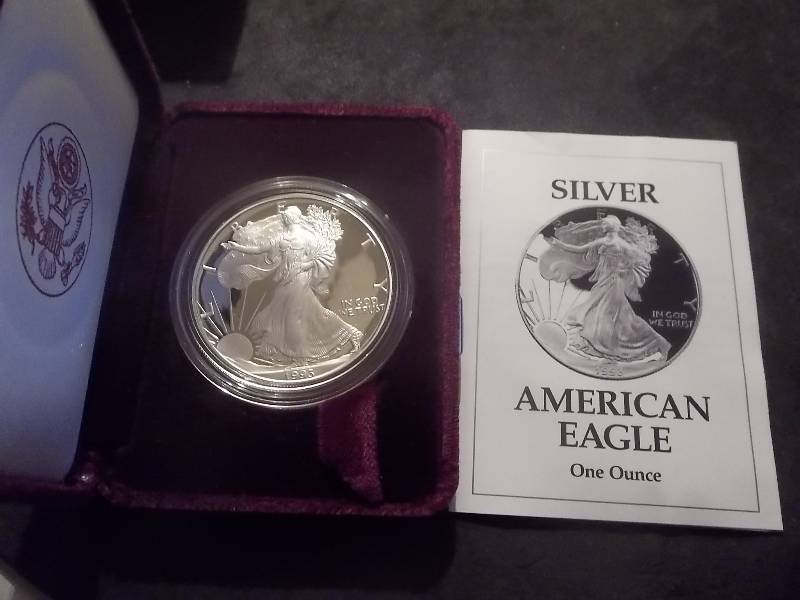 1993 Silver American Eagle Comemmorative Dollar Proof