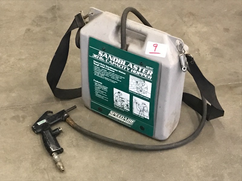 lot 9 image: SpeedAire 30# Sandblaster ...