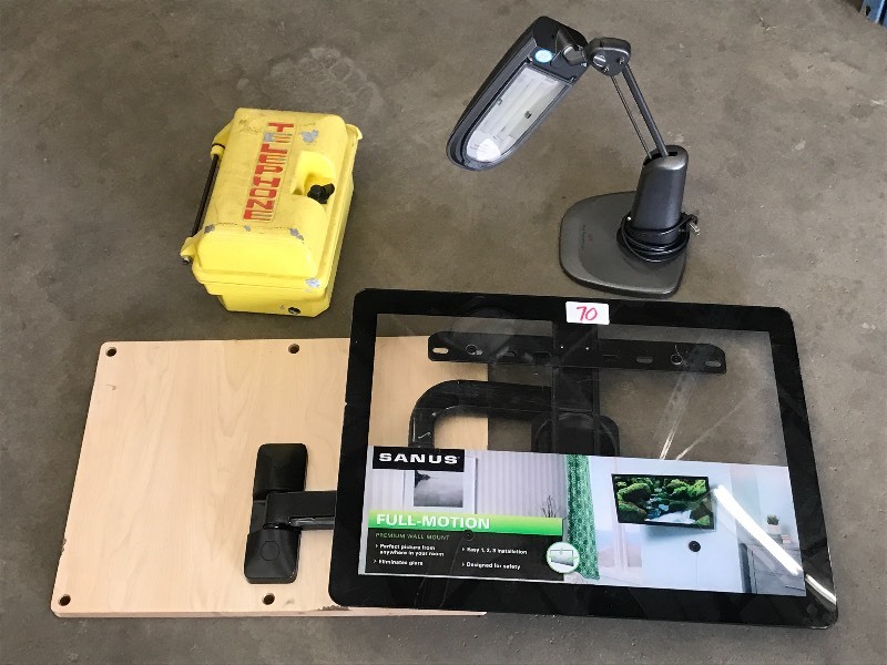 lot 70 image: Lot Of Unused T.V. Wall-Mount, Ste...