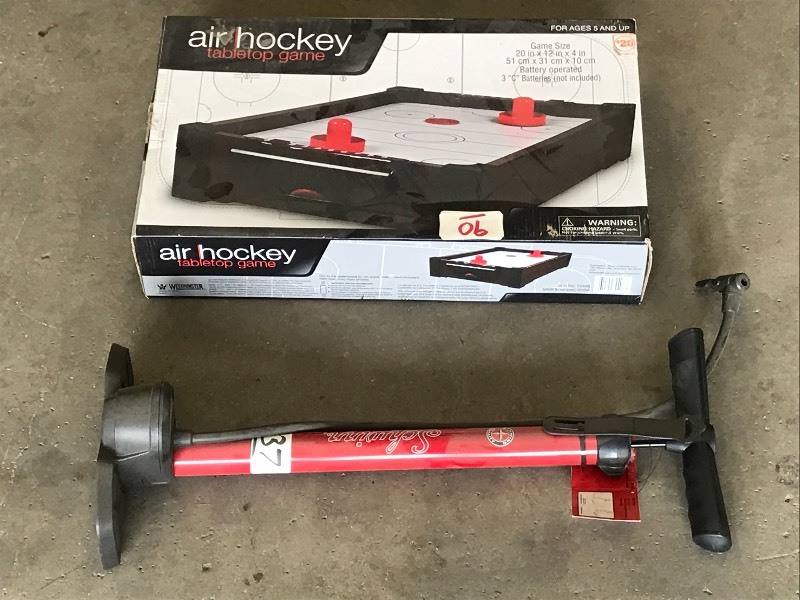 lot 90 image: Lot Of Schwinn Bike Tire Pump, Tab...