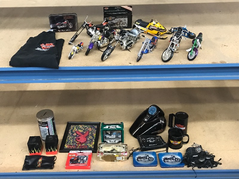 lot 112 image: Tote Full Of Assorted Harley Davids...