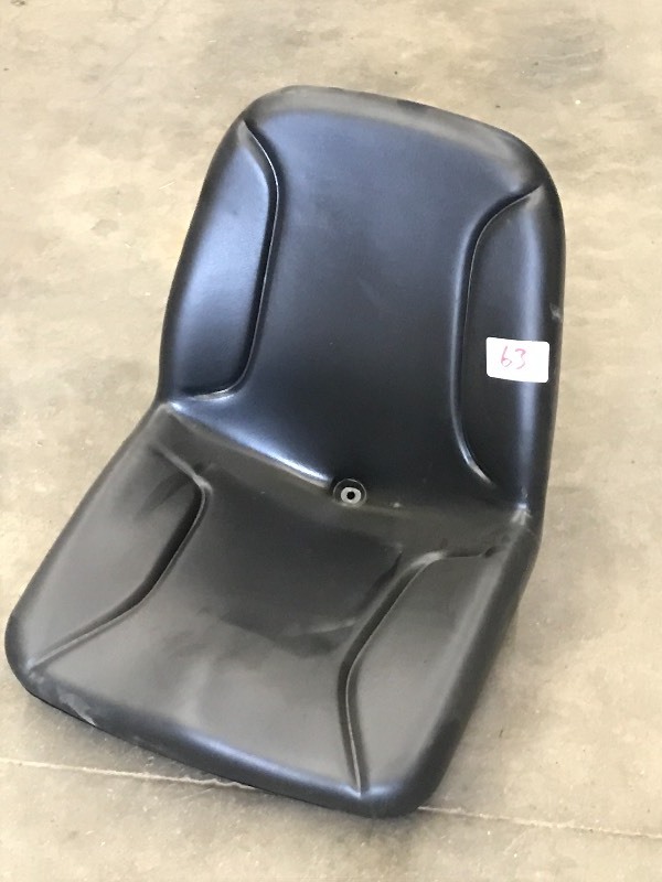 lot 63 image: Unused Universal Lawn Tractor Repla...