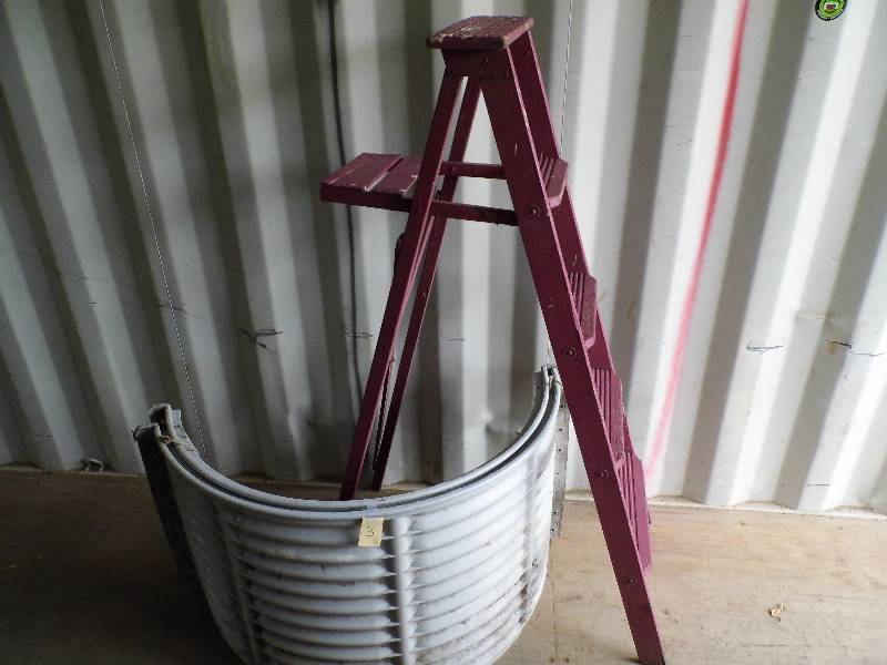 Ladder - 2 Window Wells