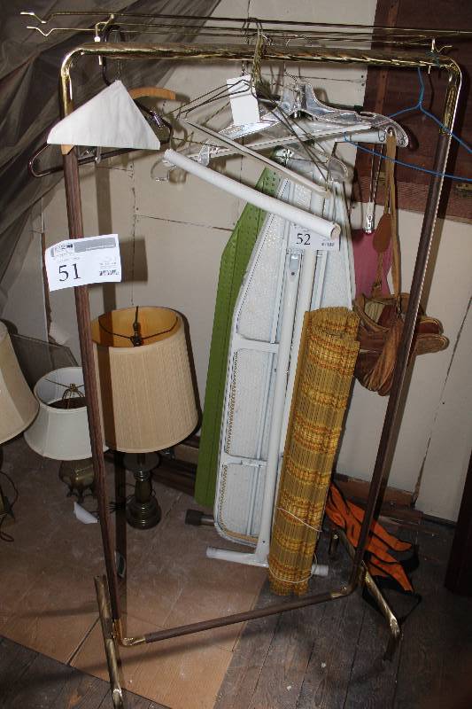 lot 51 image: Clothes Rack