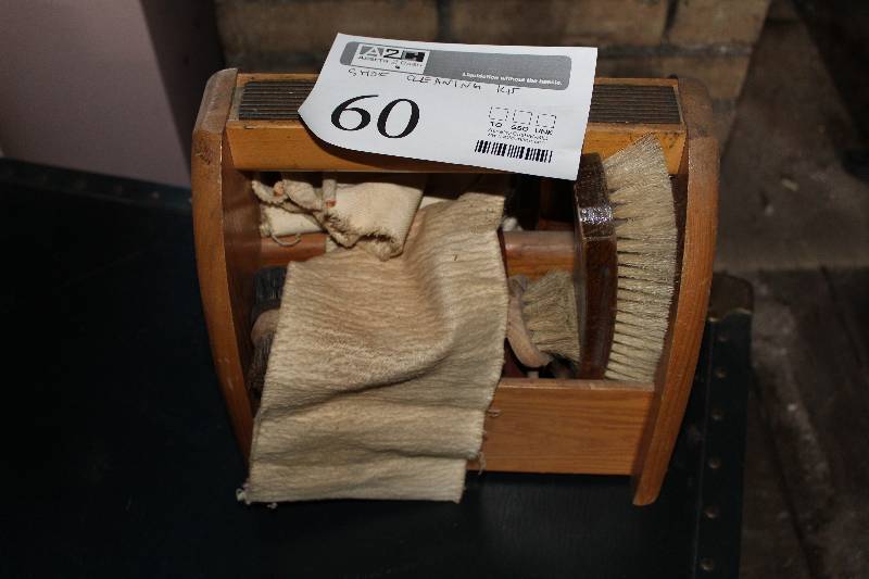 lot 60 image: Shoe Cleaning & Shining Kit