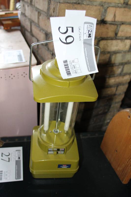 lot 59 image: Ray-O-Vac Sportsman 360 Solid State Lantern