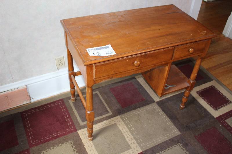 lot 12 image: Wood Desk w 2-Drawers, 1-Shelf