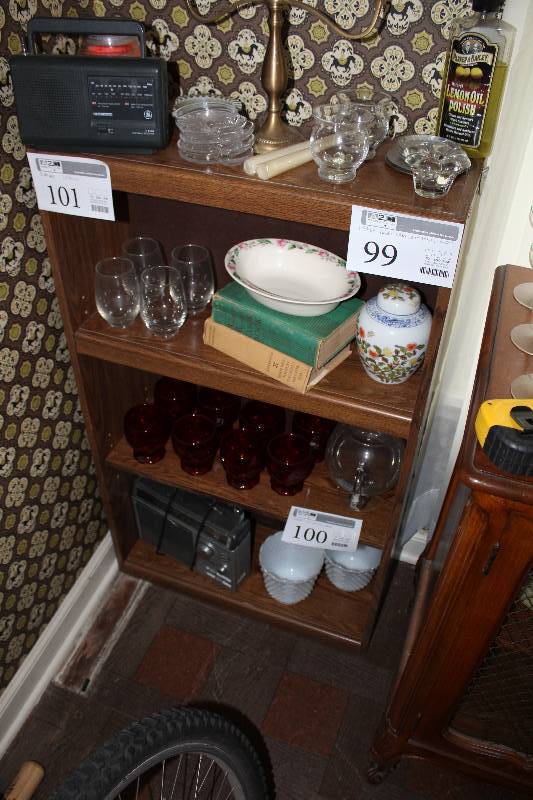 lot 101 image: 3-Shelf Wood Bookcase